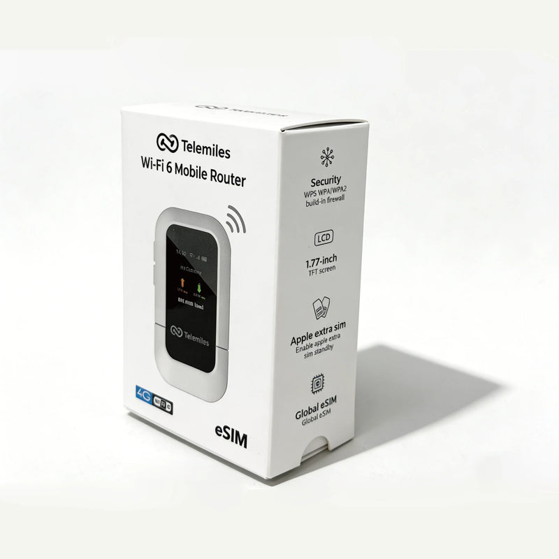 Side view of M47 4G router packaging displaying key product specifications and certifications